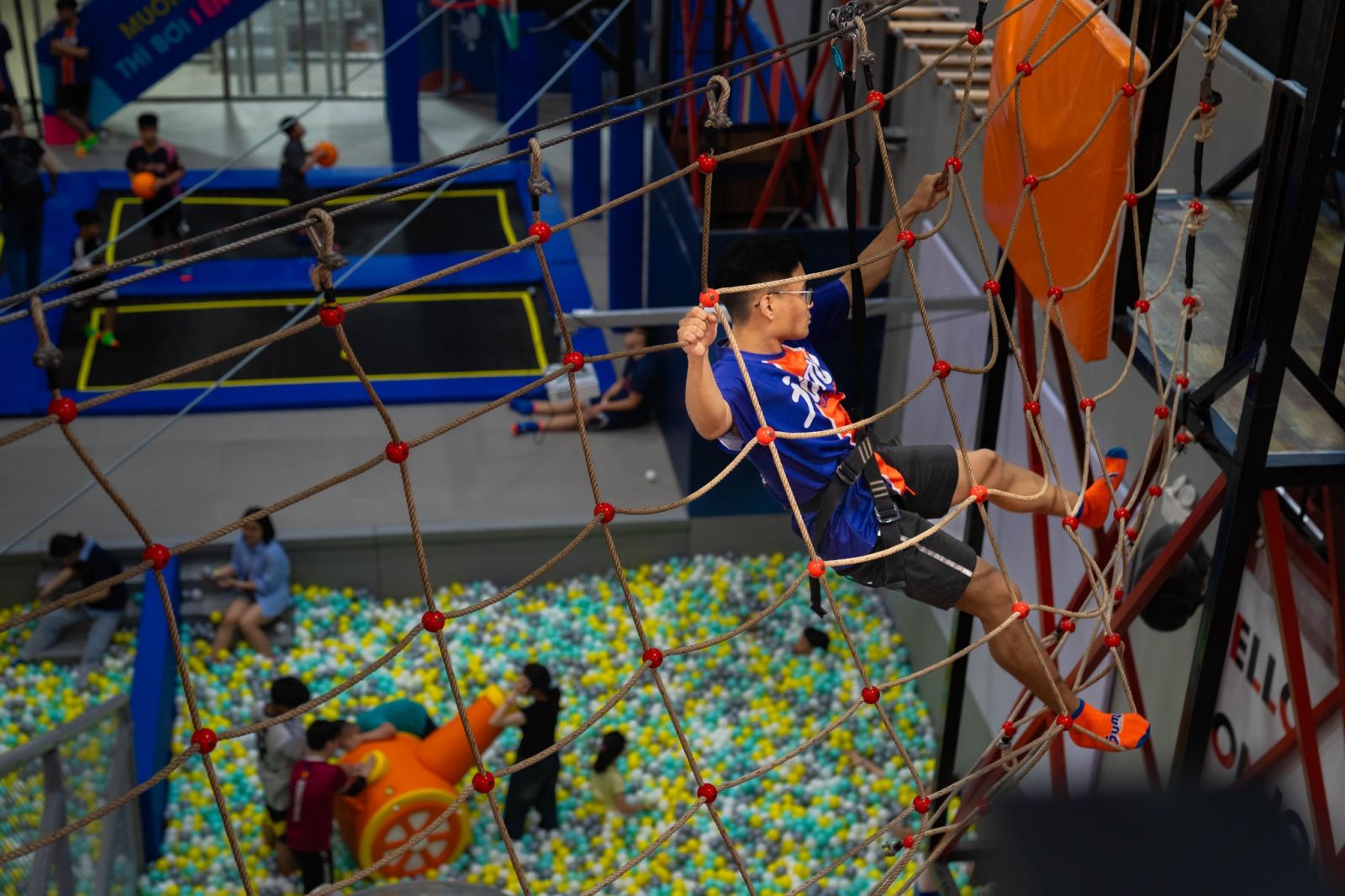 jumparena-haiphong-roygentparks-haiphong.jpg